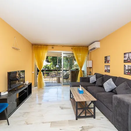 Luxury ,2p Neuf Climatise, Terrasse Exceptionnelle ,parking, Croisette Apartment