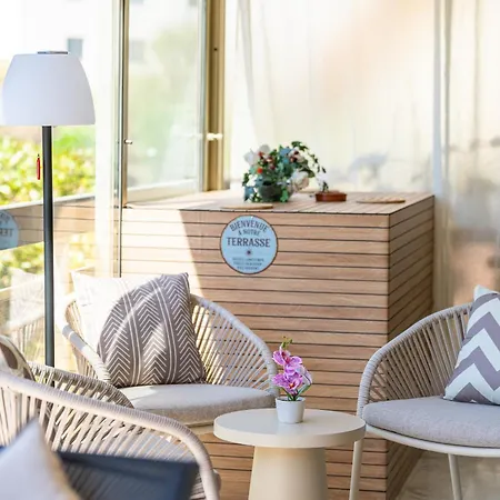 Luxury ,2p Neuf Climatise, Terrasse Exceptionnelle ,parking, Croisette *