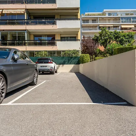 Luxury ,2p Neuf Climatise, Terrasse Exceptionnelle ,parking, Croisette * Cannes