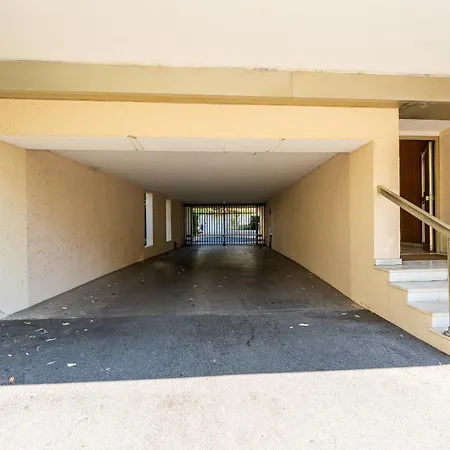 Apartman Luxury ,2p Neuf Climatise, Terrasse Exceptionnelle ,parking, Croisette *